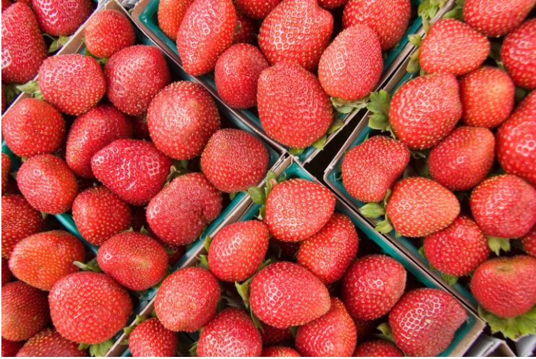Strawberry (Natural & Pesticide Free) - Lahore Only